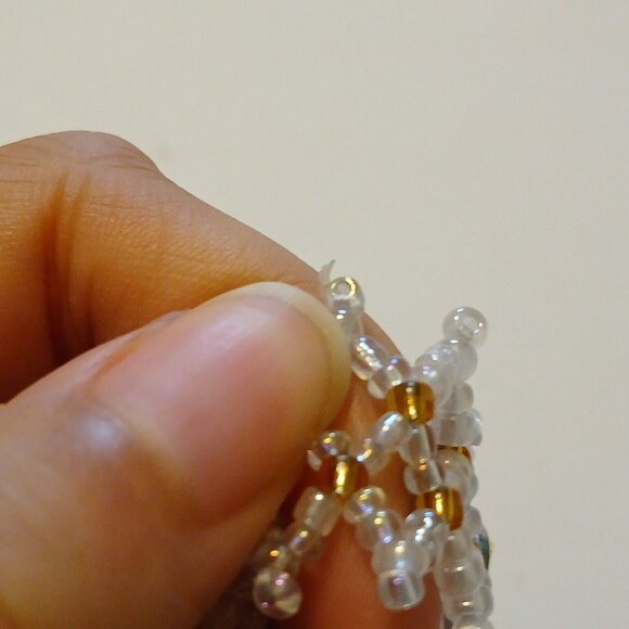 Women's Handmade Multicolor White Seed Bead Geometric Pattern Elegant Necklace - Picture 5 of 5